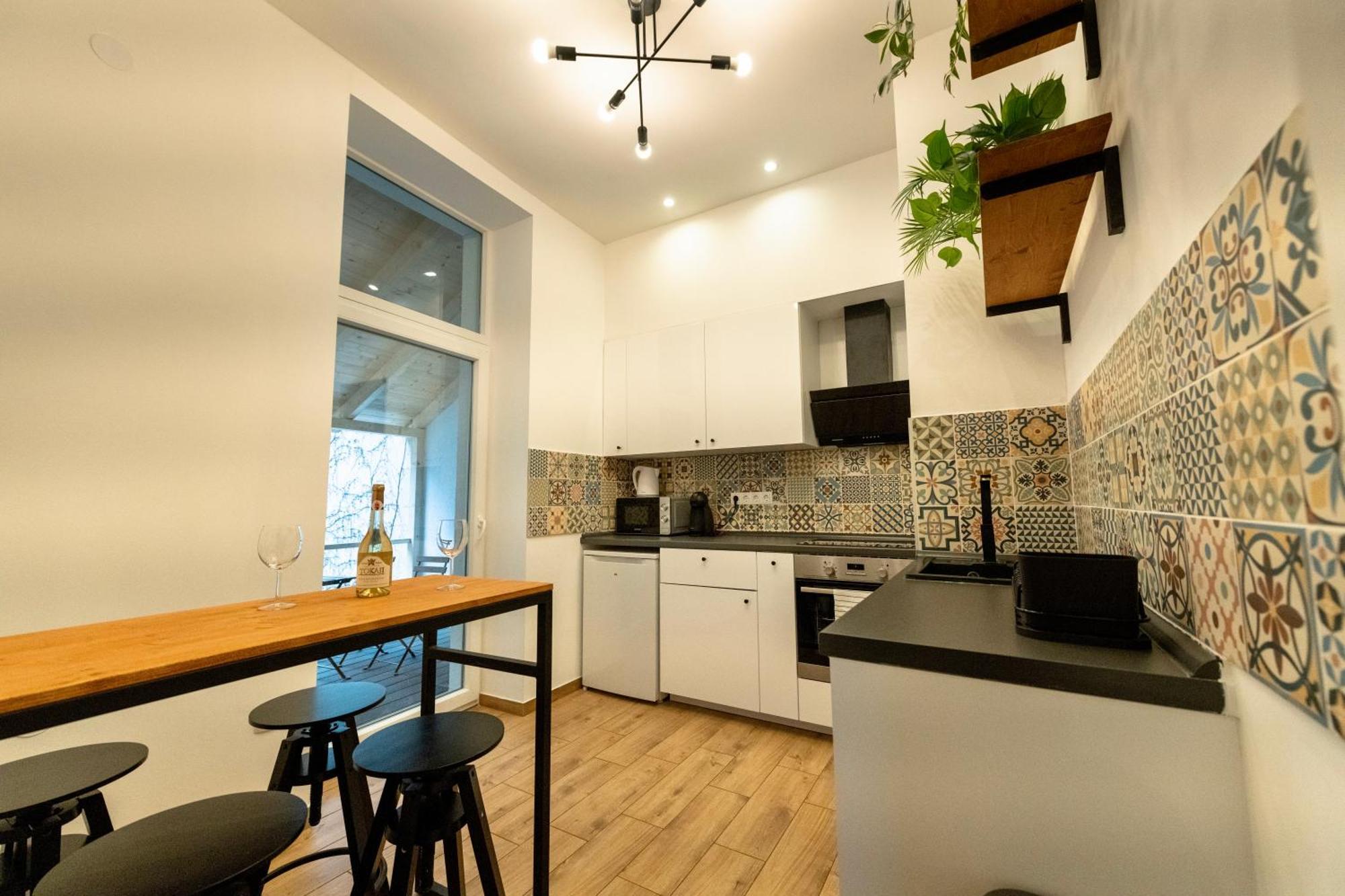 Vinitus Budapest Centro Exteriör bild